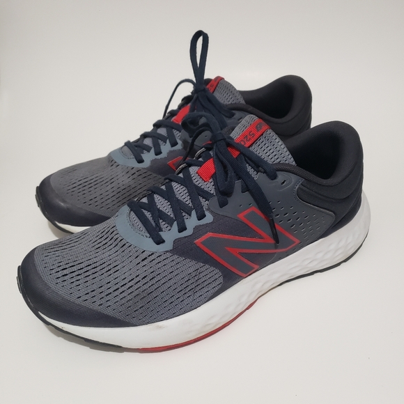 New Balance 520 V7 M520LG7 Running Shoes Men's Size 8.5 Grey/Red Well Maintained - Picture 1 of 9